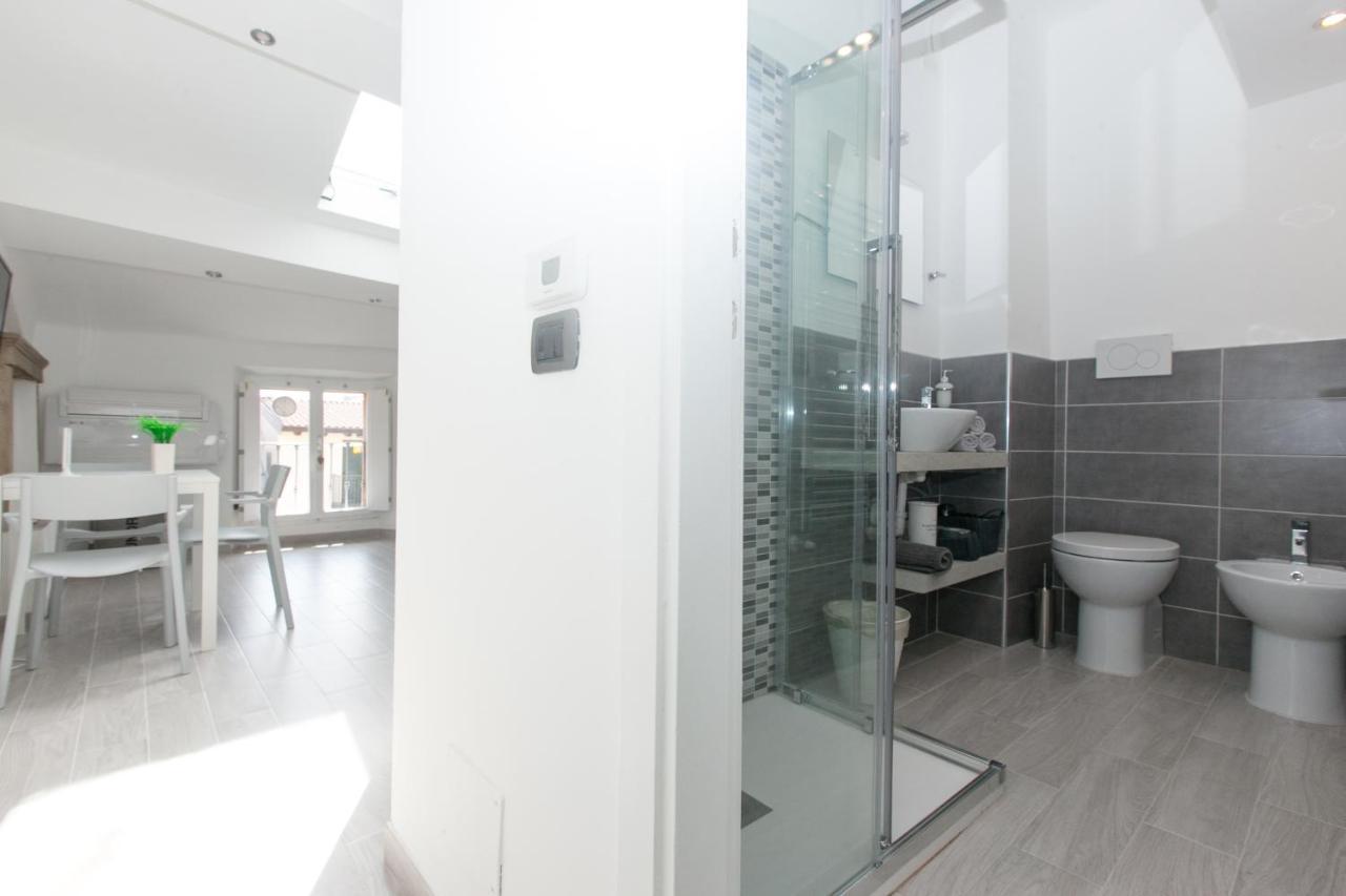 Amazing And New Penthouse In City Center Milano Exterior foto